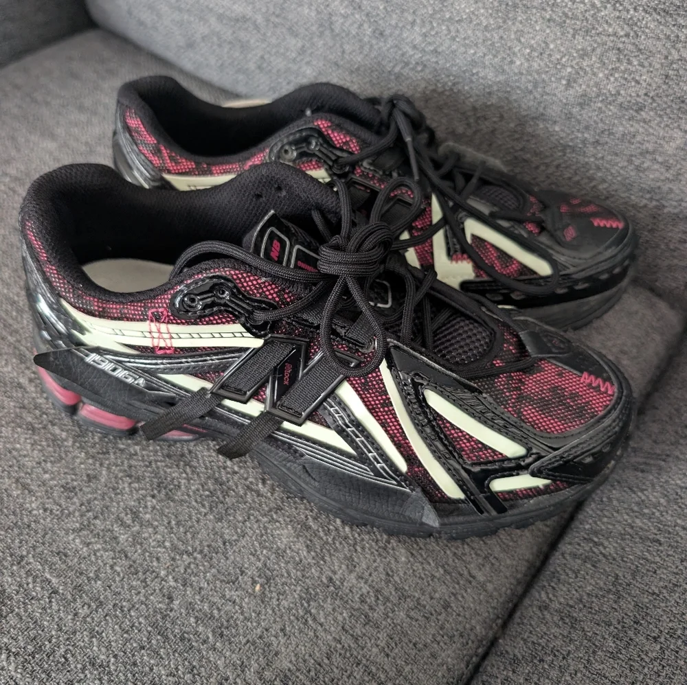New Balance1906A lace-up sneakers
